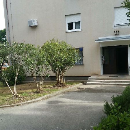 Apartamento Luka Pula Exterior foto